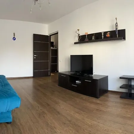 Cozy Loft Apartment Pitesti Exterior photo